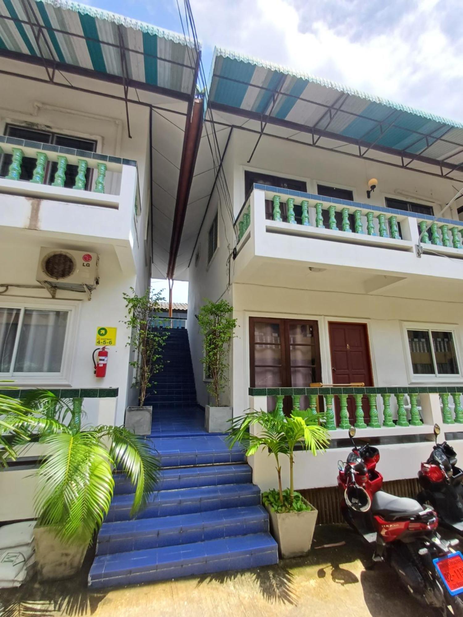 The Villa Residences Resort Patong Exteriör bild