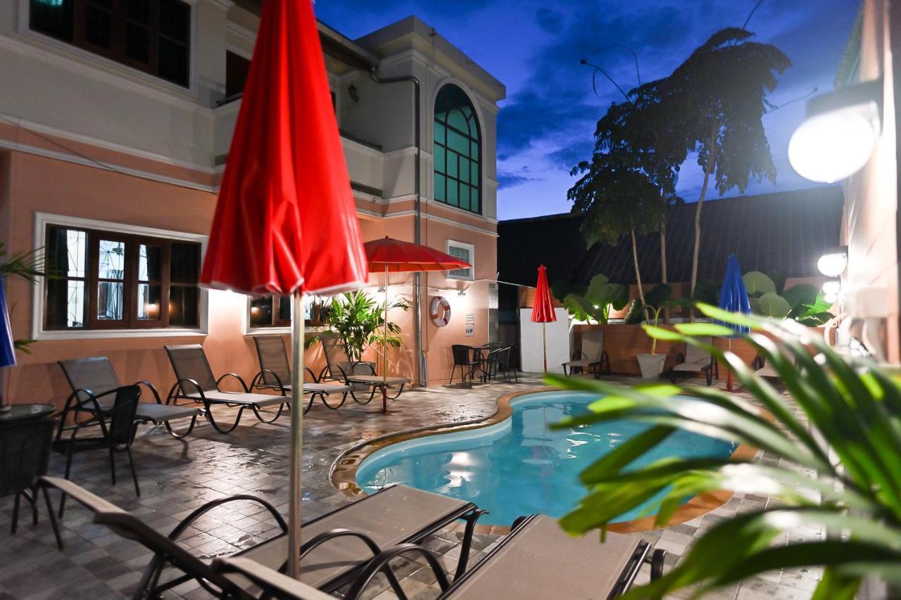 The Villa Residences Resort Patong Exteriör bild